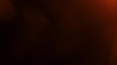 Işık sızıntısı, izleyicileri kendine çeken çarpıcı bir görsel efekt yaratır. Görüntülerinize, geleneksel kesimlerin ulaşamayacağı sihirli bir özellik ekliyorlar..