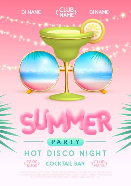 Yuvarlak güneş gözlüklü, tropik okyanus manzaralı ve kokteylli bir disko partisi posteri. Vektör illüstrasyonu.