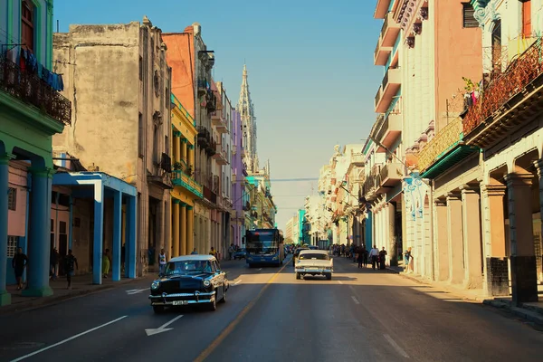 Гавана Куб Dec 2018 Винтажные Автомобили Улице Центро Гавана Одном — стоковое фото