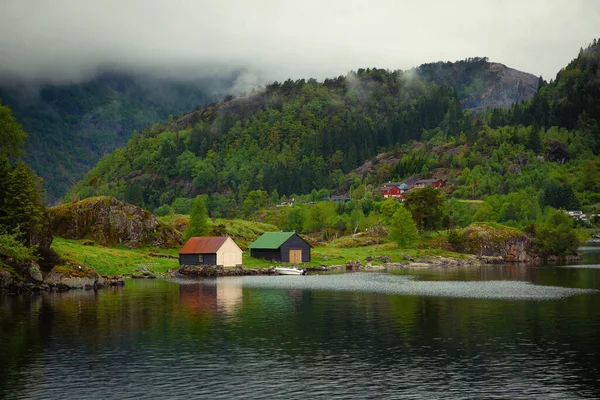 Low Cloud Clinging Mountainside Fjord Colourful Houses Garages Bergen Norway — Stock Photo, Image