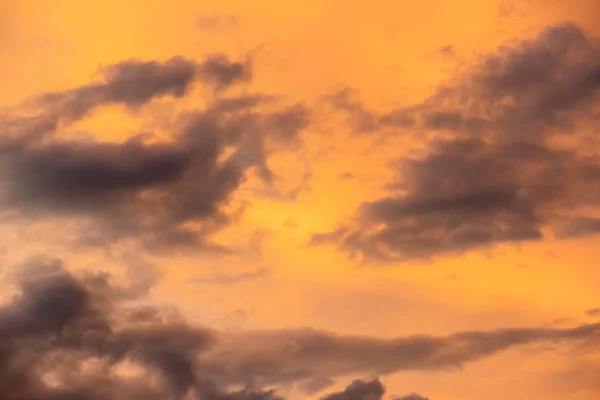 Vista Panorámica Puesta Del Sol Cielo Dorado Azul Fondo Naturaleza — Foto de Stock