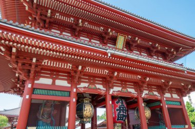 Sensoji Tapınağı, Tokyo 'daki Buda, Japonya. (Asakusa Tapınağı) (Anlamlı Mektuplar Asakusa Tapınağı)