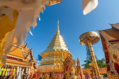 Chiang Mai, Tayland 'daki Budist tapınağı Doi Suthep' in en güzel bakış açısı. 