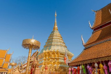 Chiang Mai, Tayland 'daki Budist tapınağı Doi Suthep' in en güzel bakış açısı. 