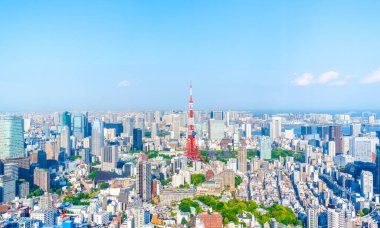 Tokyo şehir parkında panoramik, turistik eğlence, Asya iş konsepti imajı, Japonya 'da panoramik modern şehir manzarası.    