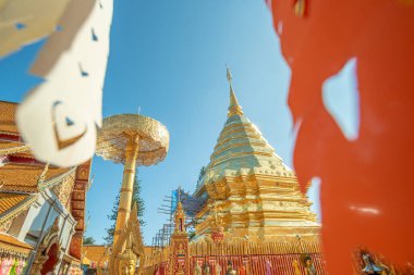 Turistik ilgi odağı, Tayland 'ın Chiang Mai şehrindeki Budist tapınağı Doi Suthep' in en güzel bakış açısı. 