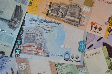 İran 'dan bazı banknotlar