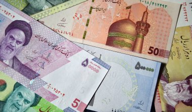 İran 'dan bazı banknotlar