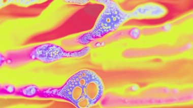 Soyut ayrıntılı arkaplan hareketi mürekkebi, beyaz ve zümrüt taşan renkler. pigmentli su renklendirme canlı, seçici odak, odağını kaybetmiş,