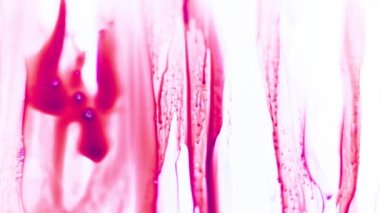 4K Sıvı mürekkep boyası. Arka planda sıçrama ve girdapla karıştırılmış. Güzel Gradyan Doku Yaratıcılık Etkisi, suda yüzen zemin, seçici odak, dağılmış,