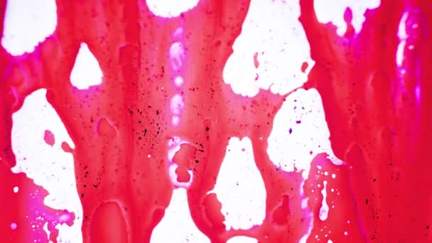 Прозрачная Жидкость Радужными Кругами Цвета Плавают Современный Волновой Цвет Вибратор — стоковое видео