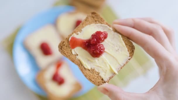 Close Butter Being Spread Bread Representation Healthy Breakfast Lifestyle — Stockvideo