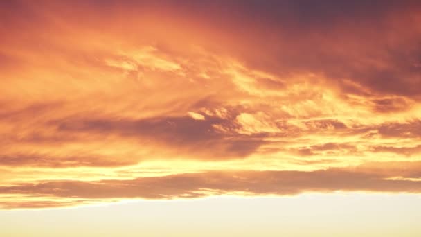 Farbstrahlen Ein Zeitraffer Des Sonnenlichts Und Lebendige Wolken Himmel Der — Stockvideo