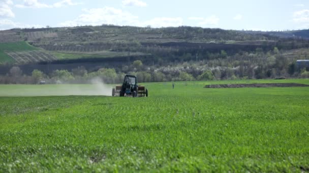 Zanurz Się Świecie Agronomii Ponieważ Obraz Ten Przedstawia Traktor Skrupulatnie — Wideo stockowe