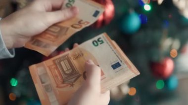 Avro para biriminin sayılması, kişisel zenginlik, nakit akışı ve modern mali faaliyetlerdeki bankacılığın önemi.