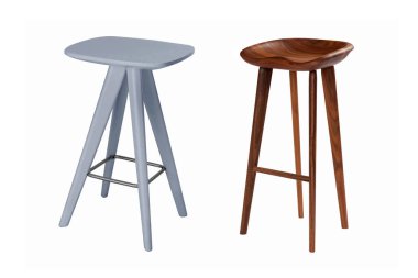 Kesme yolu olan iki farklı tahta bar taburesi beyaz arka planda izole edilmiş. İç element, mobilya serisi