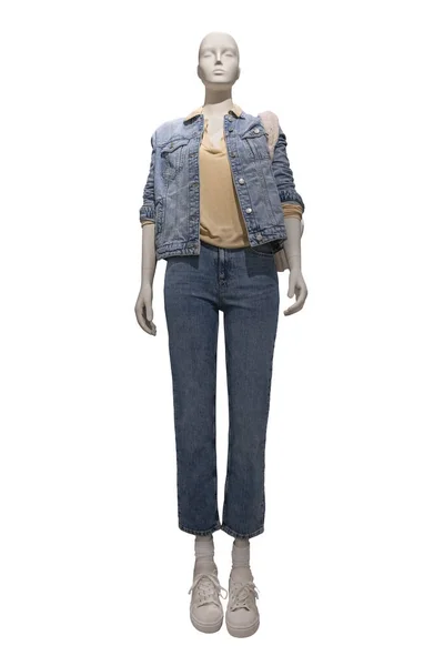 Volle Länge Weibliche Schaufensterpuppe Gekleidet Beige Bluse Und Blaue Jeans — Stockfoto