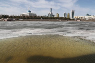 Astana, Kazakistan 'ın başkenti Kazakistan' ın Akmolinsk, Çelinograd, Akmola ve son olarak Nur-Sultan olarak da bilinir..