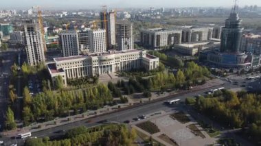 Astana (eski adıyla Akmolinsk, Çelinograd, Akmola ve daha yeni Nur-Sultan) Kazakistan 'ın başkentidir. 12 Eylül 2022