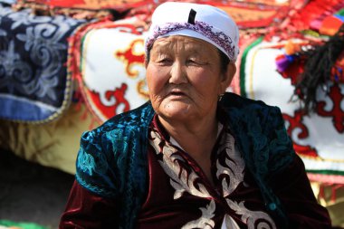 Taraz, Kazakistan 'ın güneyinde Talas Nehri üzerinde yer alan Zhambyl bölgesinin merkezi ve yönetim merkezidir. 5.10.2015