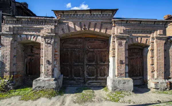 Semey, eski adıyla Semipalatinsk, yeni kurulan Abay bölgesinde yer almaktadır. Burası Kazakistan 'ın en eski şehirlerinden biridir. 22.04.2022