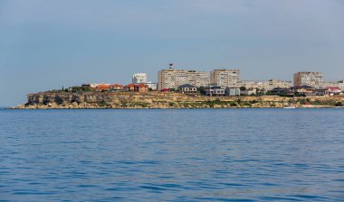 Aktau, Kazakistan 'da Hazar Denizi' nin doğu kıyısında yer alan bir şehirdir. 17 Ağustos 2018