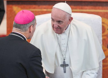 Astana, Kazakistan 'daki Roma Katolik Kilisesi' nin başı, Papa Francis. 14 Eylül. 2022