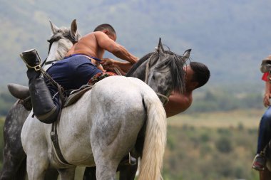 Audaryspak, Kazak halk güreşinin ünlü bir türüdür. At binicilerinin güreş türlerinden biridir. 24 Temmuz 2015