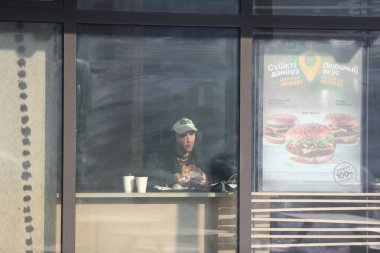 Kazakistan 'daki Almaty' de McDonald 's' ın açılışı. 23 Ocak. 2024