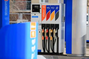 Rus benzin istasyonu Gazprom, Kazakistan Almatı, 04.03.2015