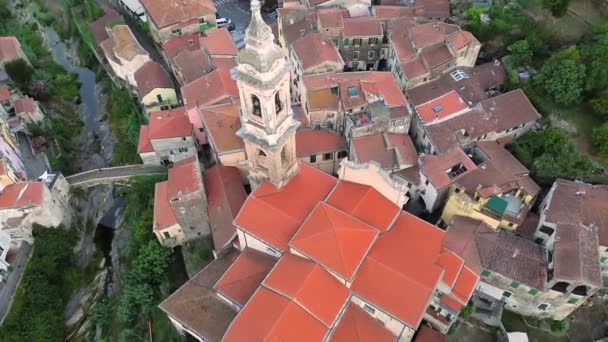 Drohnenaufnahmen Aus Der Luft Über Der Stadt Dolcedo Ligurien — Stockvideo