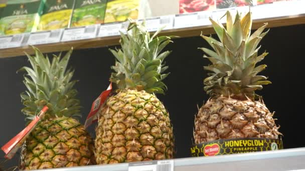 Three Large Fresh Ripe Pineapples Shop Window Collection Storage Sale — Stock Video