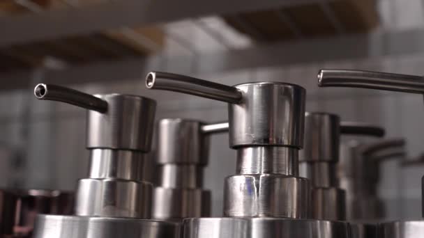 Steel Dispensers Liquid Soap Store Shelf Metal Dispensers Close Sale — Stockvideo