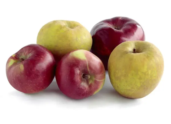Varias Manzanas Multicolores Como Comida Sana Vegetariana Cerca — Foto de Stock
