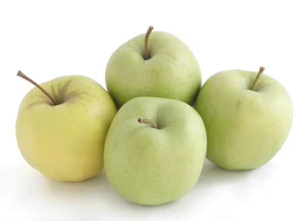 Yeşil Elmalar Lezzetli Sağlıklı Vejetaryen Yiyecekler — Stok fotoğraf