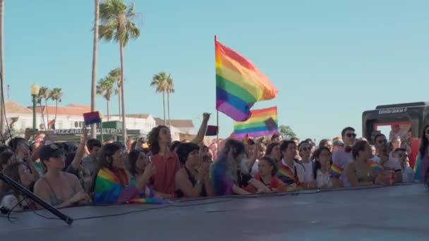 Lgbt Pride Parade Zur Unterstützung Von Menschen Nicht Traditioneller Orientierung — Stockvideo