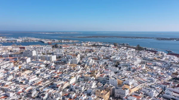 Widok Lotu Ptaka Portugalskiej Miejscowości Turystycznej Rybackiej Olhao Widokiem Ria — Zdjęcie stockowe