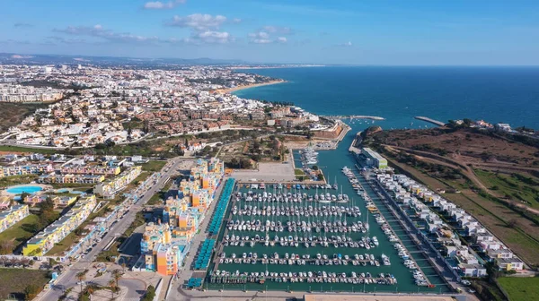 Letecký Pohled Portugalské Rybářské Turistické Město Albufuira Tvůrčí Architekturou Portugalsko Stock Obrázky