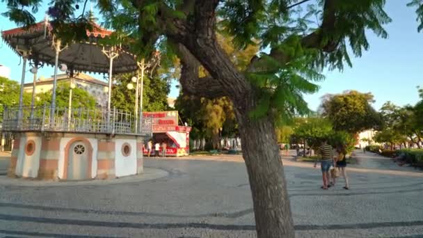 Faro Centro Cidade Manuel Bivar Jardim Com Vista Para Banca — Vídeo de Stock