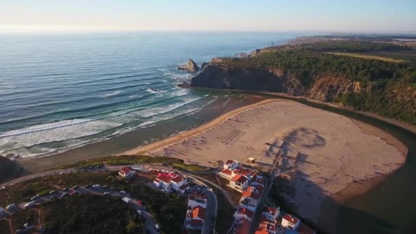 베이와 해변의 드론에 비디오 Alentejo의 고품질 — 비디오