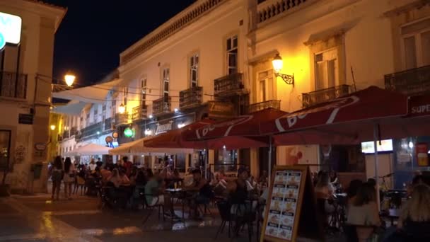Ciudad Portuguesa Faro Calle Conselheiro Bivar Verano Durante Temporada Turística — Vídeos de Stock
