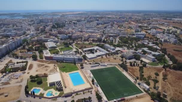 Nagranie Wideo Drona Nad Portugalskim Faro Kompleksie Sportowym Stadionie Uniwersytecie — Wideo stockowe