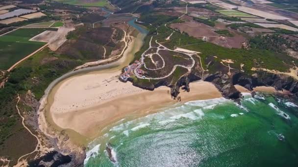Vídeo Aéreo Filmado Por Dron Bahía Mar Playa Cerca Del — Vídeos de Stock