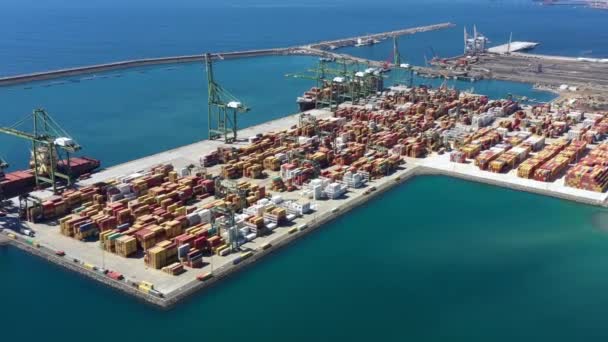 Flygfoto Över Containerterminalen Den Kommersiella Hamnen Affärslogistiken Och Transportindustrin Sines — Stockvideo