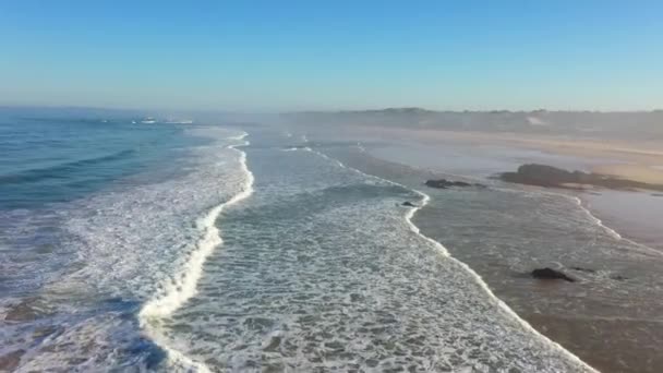 Vista Aérea Playa Praia Malhao Amanecer Con Niebla Neblina Portugal — Vídeo de stock