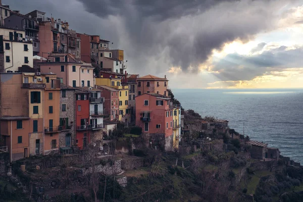 Szenische Ansicht Des Dorfes Coniglia Cinque Terre Italien Dramatischer Himmel — Stockfoto