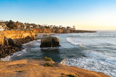 San Diego, Kaliforniya 'daki Sunset Cliffs manzarası