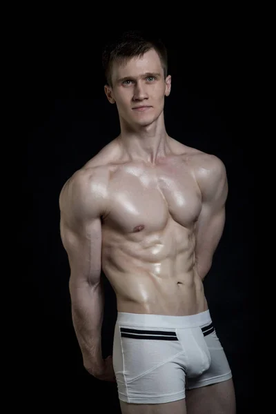 Snygg Muskulös Kille Underkläder Fotot Togs Studio Mörk Bakgrund — Stockfoto