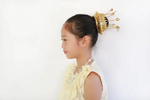 Közelkép Gyönyörű Ázsiai Lány Gyermek Hagyományos Thai Stílusú Ruha Elszigetelt — Stock Fotó