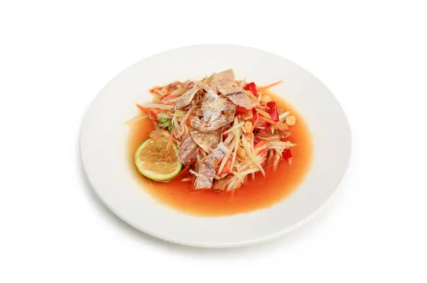 Sušené Squid Papája Salát Misce Izolované Bílém Pozadí Obrázek Oříznutou Royalty Free Stock Obrázky